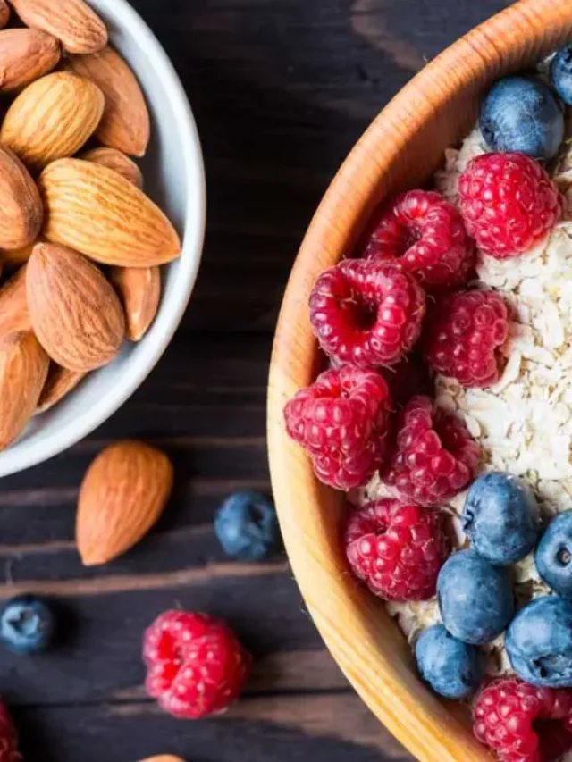 oats-almonds-and-berries