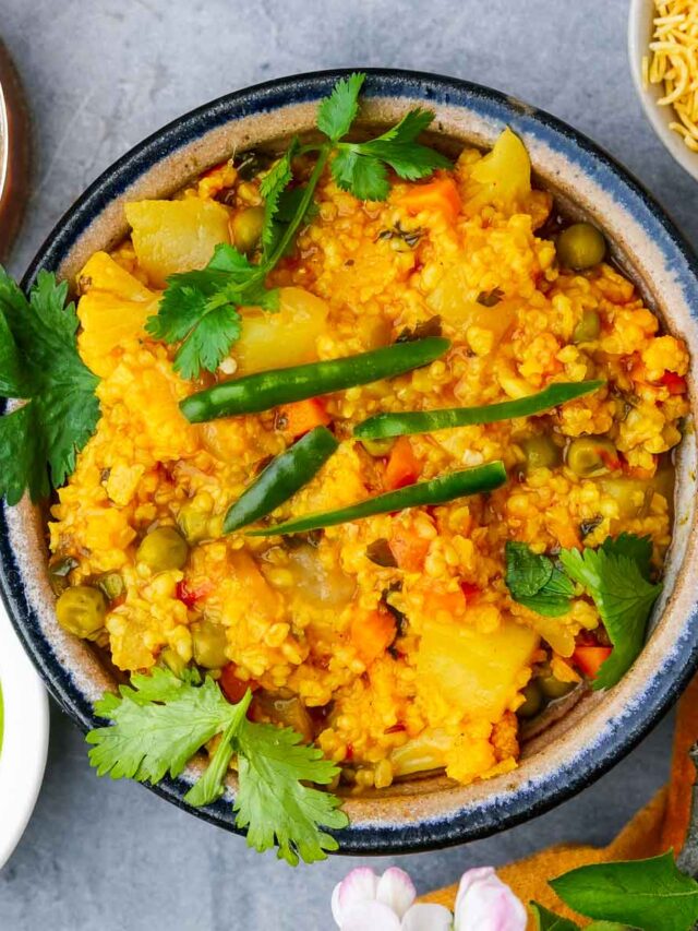 How to make Soybean Dalia Khichdi?